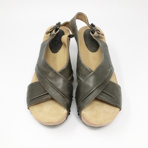 bussola wedge sandals