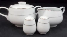 Easterling Lohengrin Group of Creamer and Sugar Bowl with Salt and Pepper Set