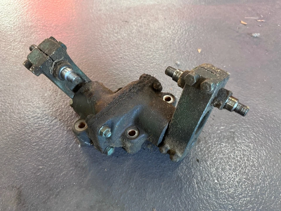 Aireador de caja de cambios inversa Jacobsen 547573 Ryan GA-30 889469 GA30 Link 522858 #2 Foto 2 de 4