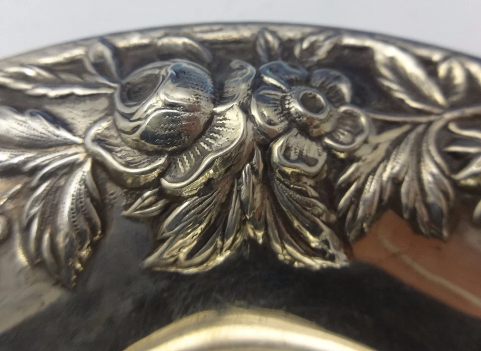 Repousse by Kirk Sterling Silver Candy Dish 6" Diameter #13F (#0538) - Imagem 4 de 4