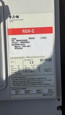 RGH320038EC EATON Cutler Hammer 2000 Amp 600V 3 Pole Bolt On Circuit Breaker LSI