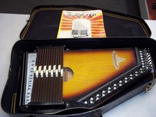 Rhythm Band Chromaharp Autoharp Zither 15 Chord 36 String Sunburst w/ Case