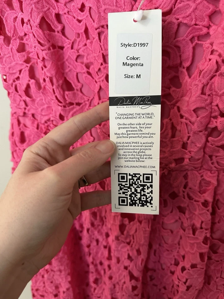 Vestido de encaje magenta para mujer Dalia Macphee talla mediana Foto 4 de 4