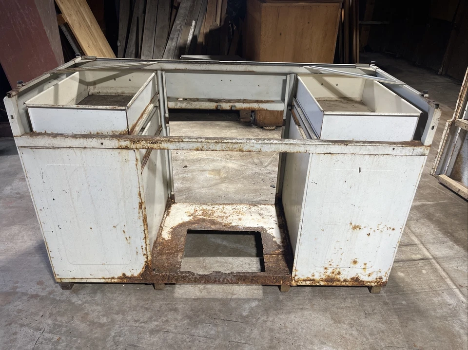 Fregadero de cocina vintage Youngstown 4,5’ x 2’ entregará ofertas aceptadas Foto 3 de 4