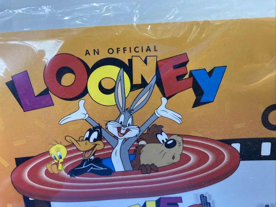 Vtg 1997 LOONEY TUNES Cross Stitch Magnet Set Bugs Tweety Taz Daffy SEALED NOS - Image 2 of 4