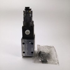 Bosch 0811403004 Directional Control Valve 4WRP10 EAA 63S-1X/G24Z4/M-794 New NMP