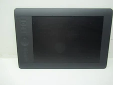 Wacom Intuos 5 Touch PTH-650 Medium  Pen Tablet Only