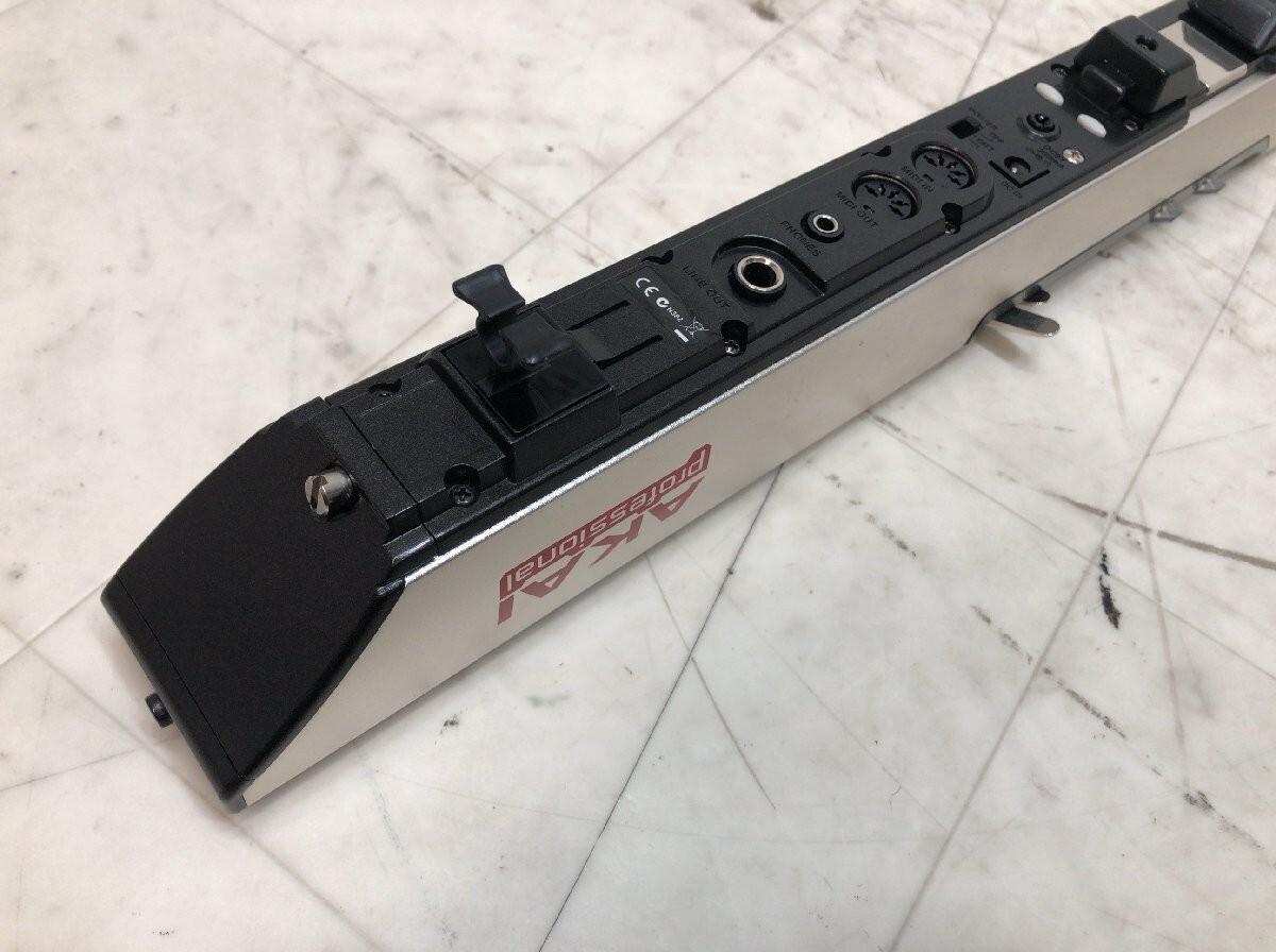 AKAI EWI4000S Wireless Electronic Wind Synthesizer Working