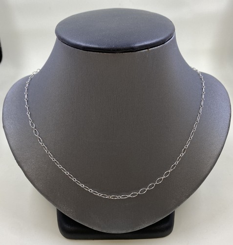 TIFFANY \u0026 CO. 18K WHITE GOLD OVAL LINK 