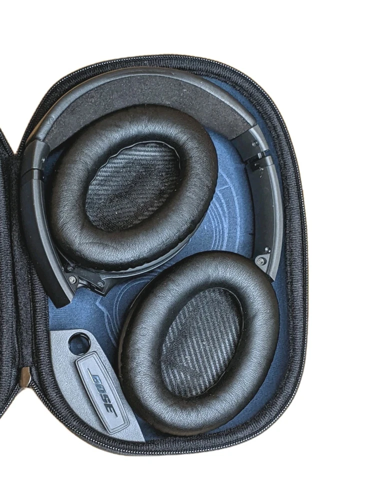 Bose QuietComfort 35 II 降噪耳机 蓝牙 无线 银色 — 第 3/4 张图片