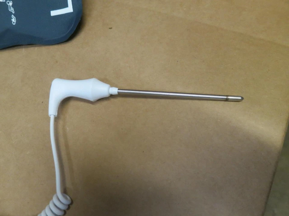 Monitor de paciente PHILIPS SureSigns VS4 nellcor SpO2 nuevo en caja temperatura Foto 4 de 4