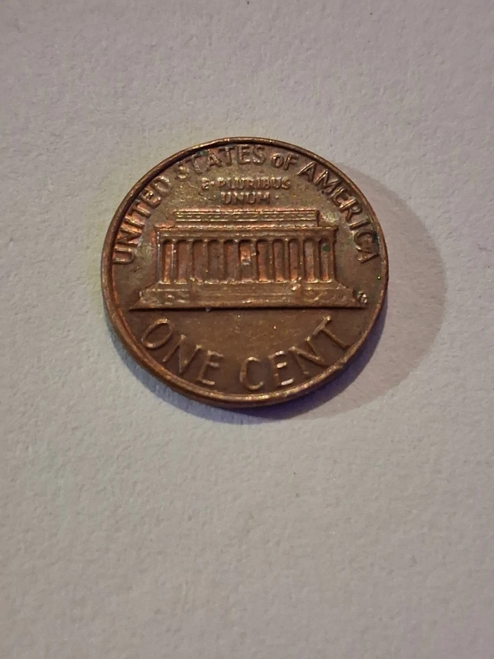 1982-P Lincoln Memorial Cent Small Date Bronze/Off Centered And Rotated Reverse - Image 2 of 4