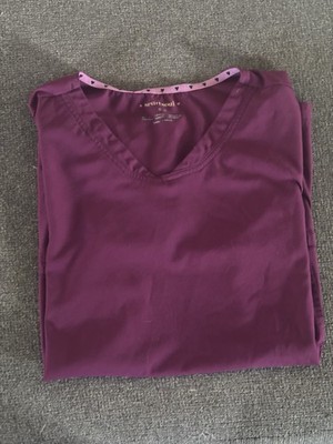 heart and soul scrub set Large/tall