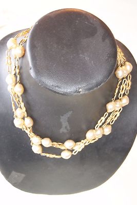 Collier NEUF Avec étiquettes - Bijou Générique, Prêt à Offrir Ou à Porter