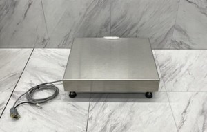 Mettler Toledo 8270 Counter Weighing Scale - 50 lbs - for Retail & Commercial
