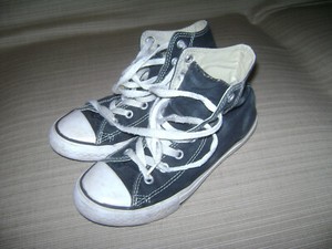white converse size 2 junior