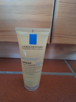 LA ROCHE-POSAY LIPIKAR HUILE LAVANTE NEU