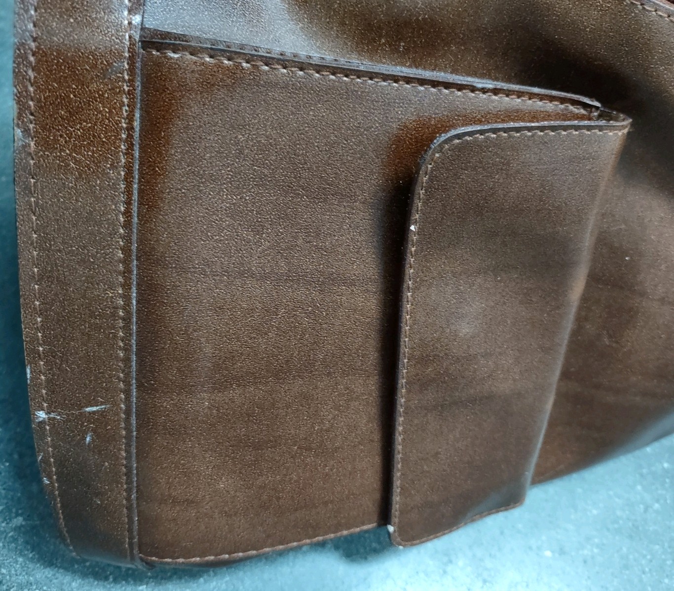 TA TONG Beautiful Brown Leather Backpack - image 9