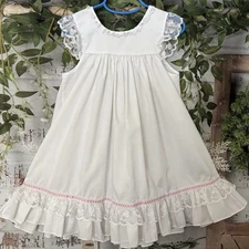 Vintage BRYAN Girls Pinafore Apron Ruffle Dress Size 5/6 White Lace, Pink Ribbon