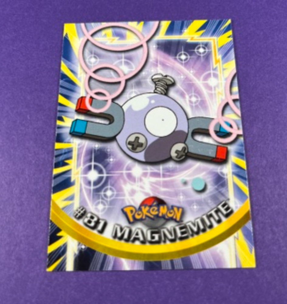 Topps Pokemon Magnemite Non Holo 81 Series 1 Card Blue Topps Trading Card