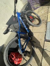 Trek Marlin 27.5 inch Mountain Bike Blue M 2021 Front Suspension Mechanical Disc