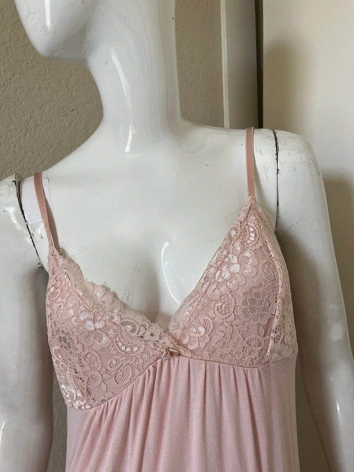 PJ SALVAGE Light Pink Jersey Rayon Lace Trimmed Shortie Nightgown Chemise Sz L - Image 2 of 4