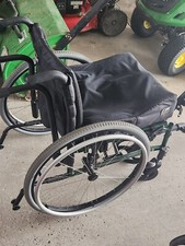 QUICKIE QX ULTRALIGHT WHEELCHAIR Size TL 18" X 15" Olive Greens W/ Leg Rest