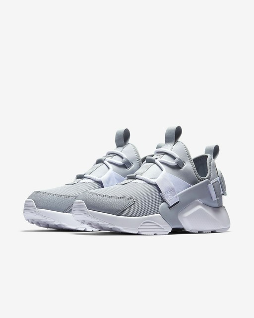 womens nike air huarache city low