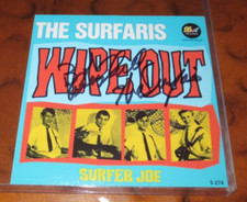 Bob Berryhill guitarist The Surfaris signed autographed PHOTO co-wrote Wipeout