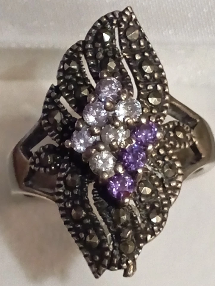 Vintage Anello In Argento Con Ametista E Zirconi E Marcadite - Immagine 2 di 4