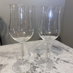 2 NEW VHTF Tall Schott Zwiesel Tritan Crystal Tulip Wine Glasses 10 3/4"