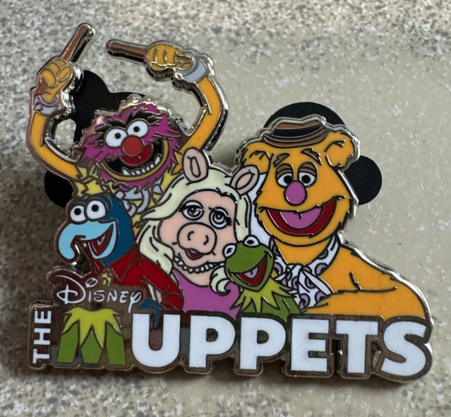DISNEY PIN THE MUPPETS KERMIT THE FROG MISS PIGGY FOZZIE ANIMAL GONZO