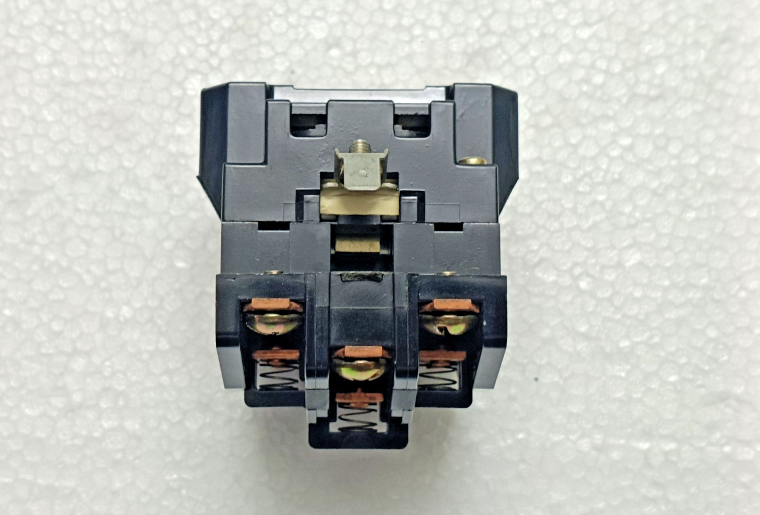 SIEMENS 41NB30AG POLE CONTACTOR 30AMP 240V COIL