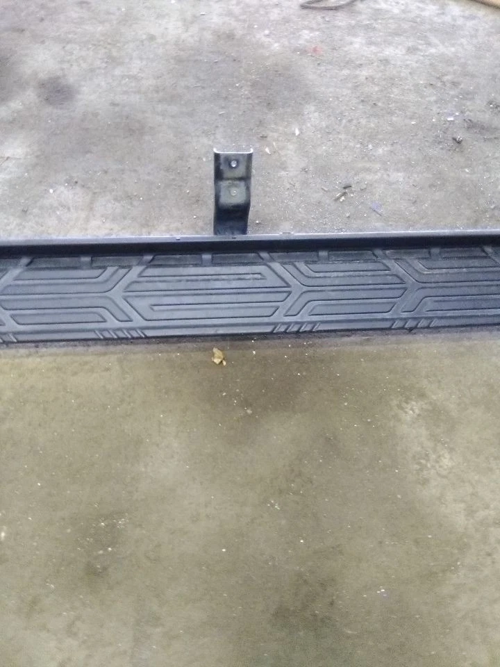 Nissan Armada 2018 estribo Foto 3 de 4