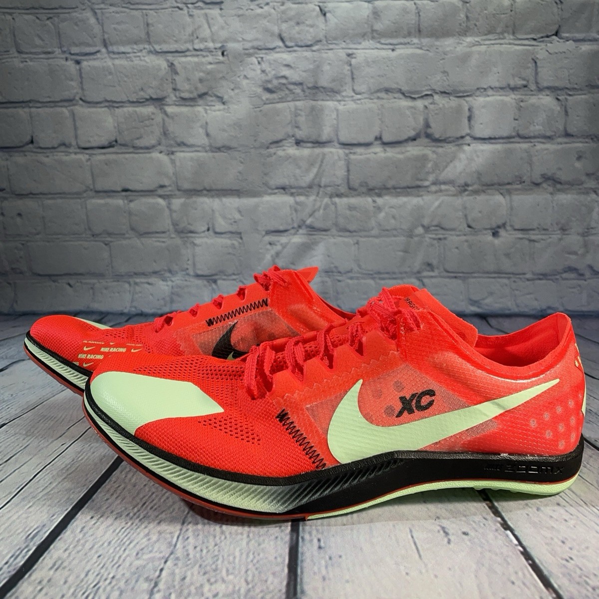 Nike Dragonfly XC Cross Country Track Spikes Crimson Green 