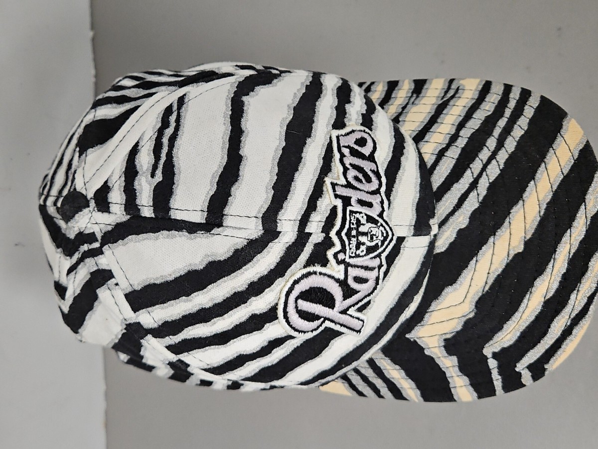 キャップ 90's Zubaz Los Angeles raiders zebra cap 90's Zubaz Los Angeles raiders zebra cap - メルカリ