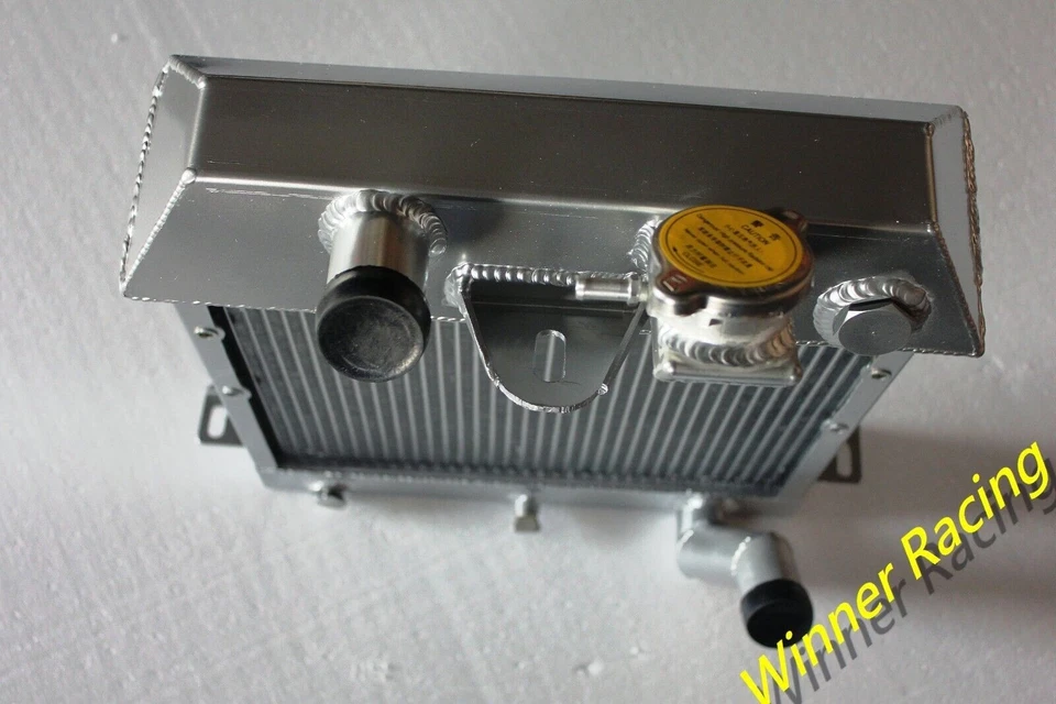 Radiador y ventilador eléctrico de aluminio Fit Morgan Plus 8 Eight +8 1968-2003 con montaje Foto 4 de 4