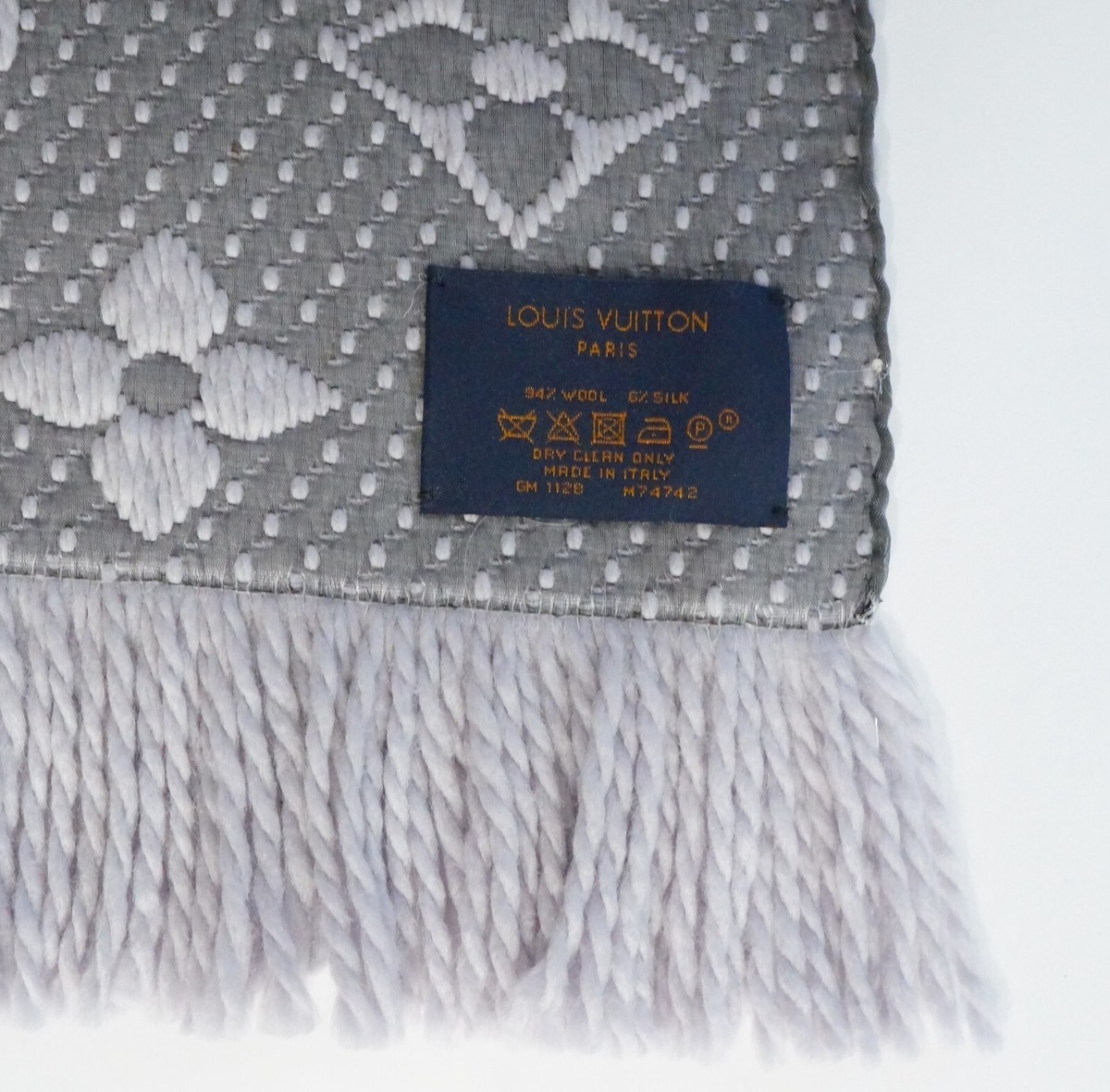 Wool Silk M74742 Louis Vuitton Louis Vuitton Monogram