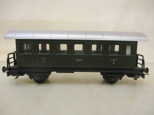 X-32632	Kleinbahn H0 Personenwagen 1./2. Kl., mit leichten Gebrauchsspuren, | Zustand: Gebraucht