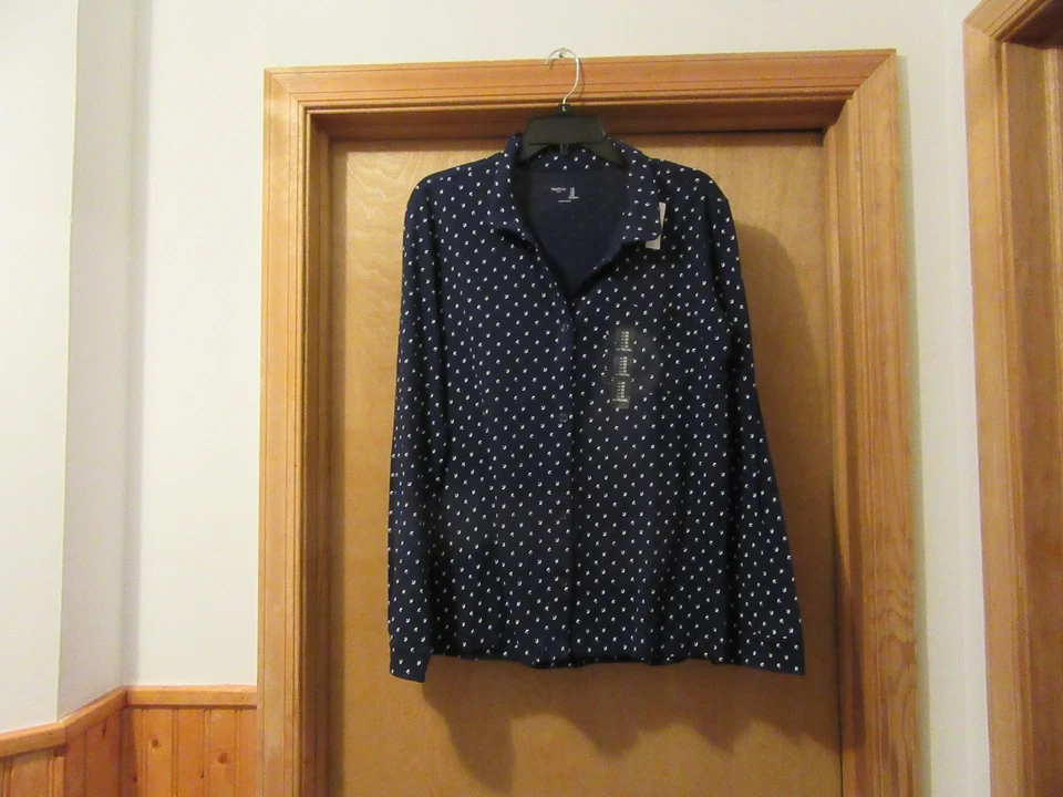 Tops para dormir Gap Body talla, SM manga larga botón delantero 60% algodón 40% modal NW Foto 3 de 4
