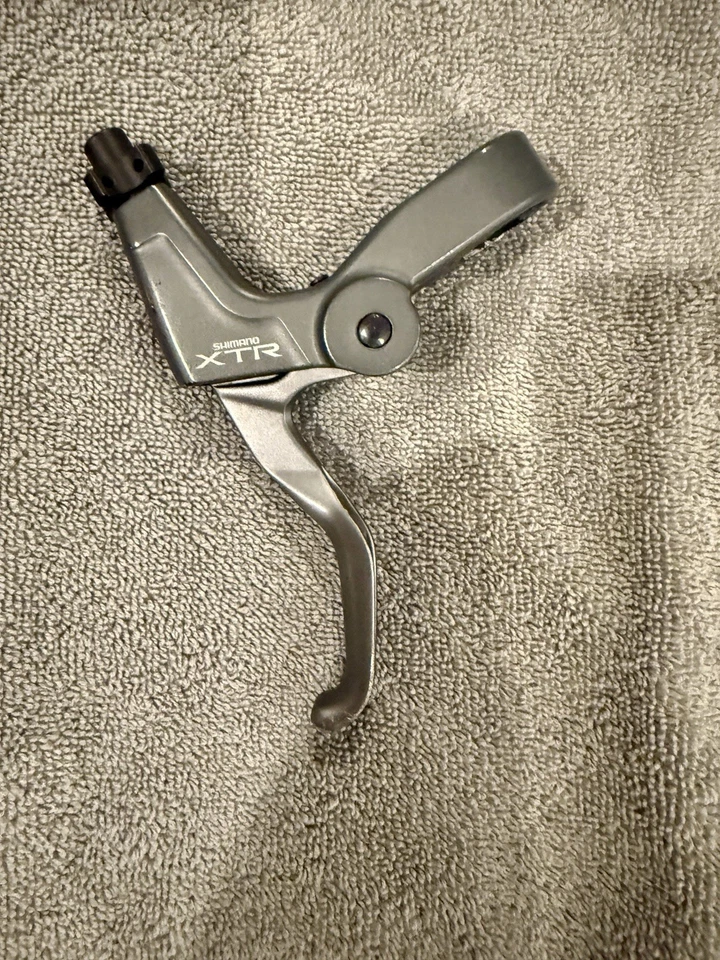 Palancas de freno delanteras y traseras Shimano XTR BL-M950 para V-Brake - bicicleta de montaña años 90 Foto 3 de 4
