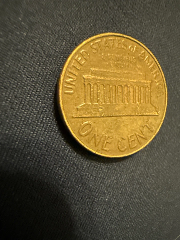 1964 Lincoln Memorial Penny RARE with Liberty L on edge No Mint Mark dd - Image 3 of 4