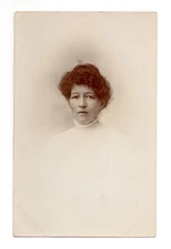 Edwardian Vignette Portrait Woman Lace Collar Real Photo Postcard RPPC Unposted