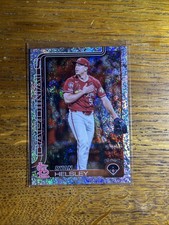 2025 Topps Series 1 Celebration Ryan Helsley Confetti Parallel #241 Cardinals