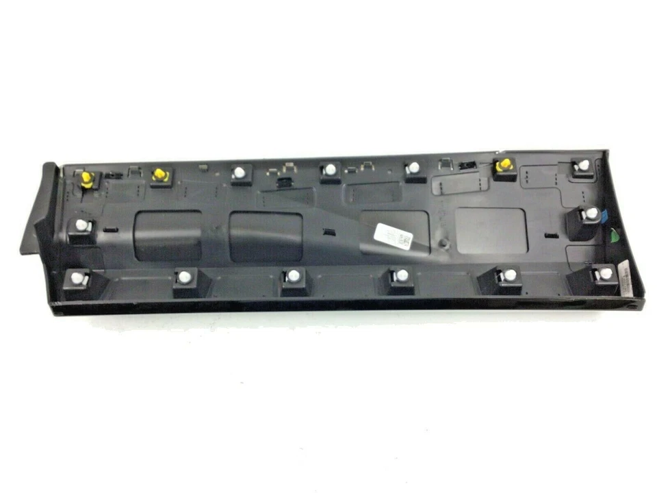 Chevrolet Blazer RS 2019-2022 lado del pasajero trasero puerta inferior moldura negro OEM Foto 4 de 4