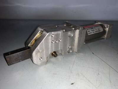 Destaco 8820-2, Pneumatic Power Clamp