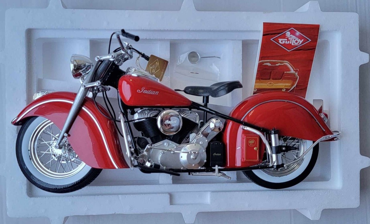 Guiloy 16227 Indian Chief 384 Motorcycle 1/6 SCALE-CAST Metal