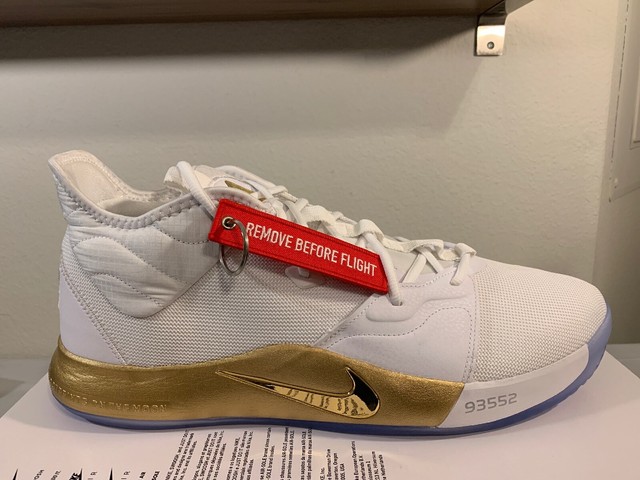 nike pg 3 white metallic gold