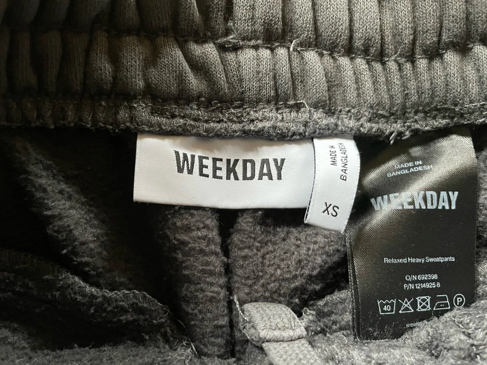 neuwertig Weekday Jogger Pants grau Gr. XS - Bild 4 von 4