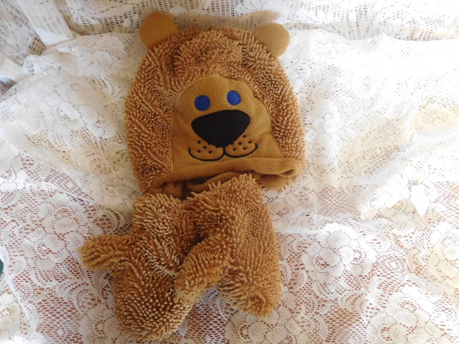 Toddler Hat And Mitten Set ~Fleece Bear hat & mittens~Falls Creek Kids ~ 2-4 T
Opens in a new window